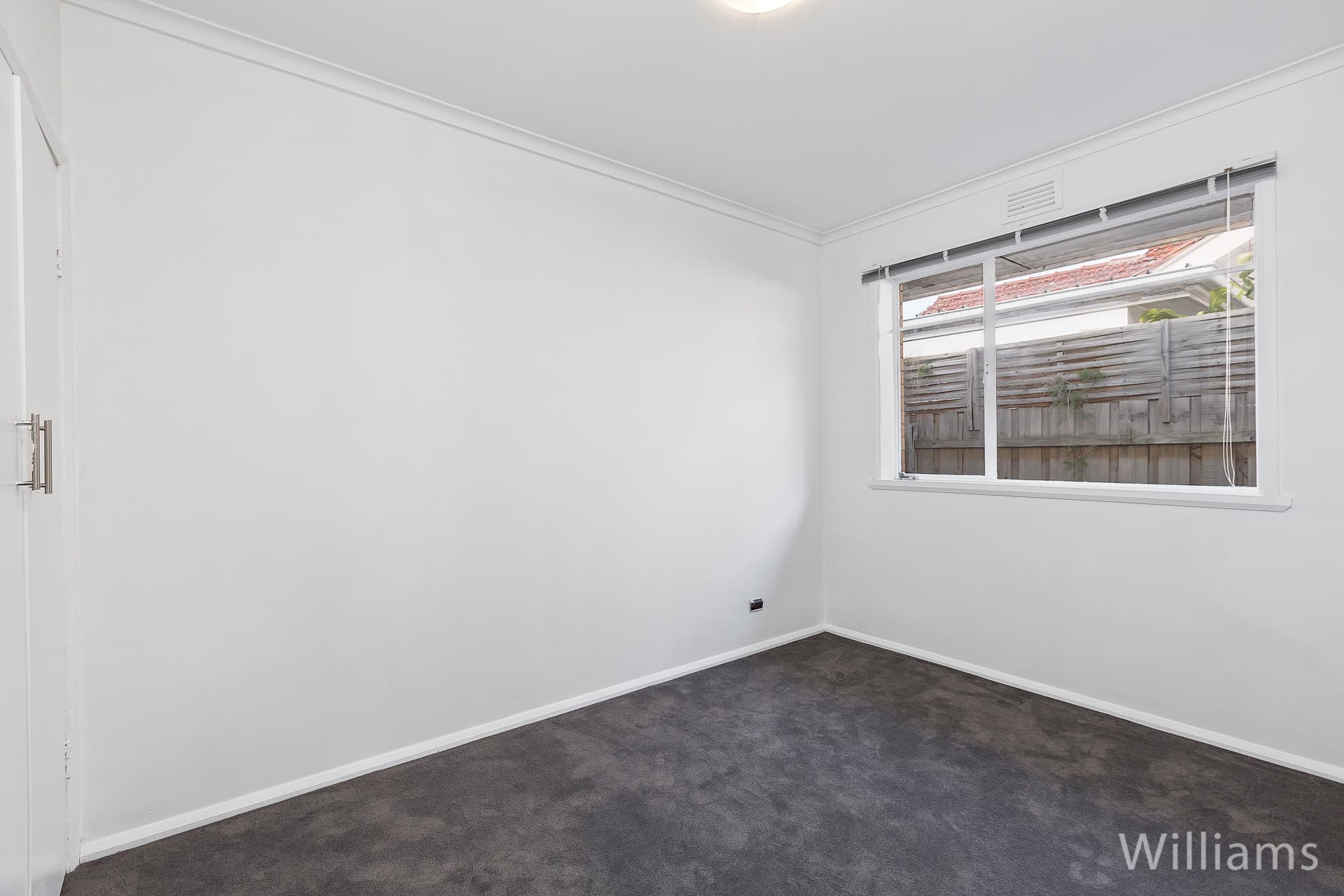 2/485 Melbourne Road, Newport - Thumbnail 4