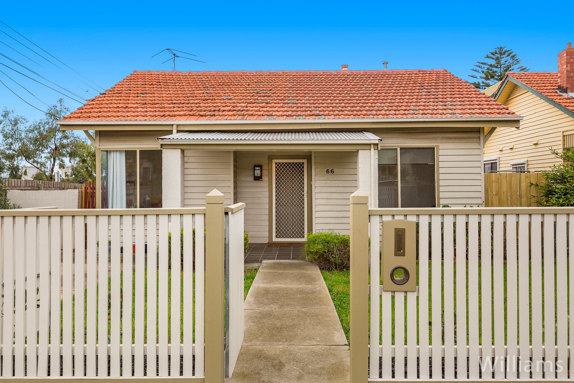 66 Home Road, Newport - Image 1
