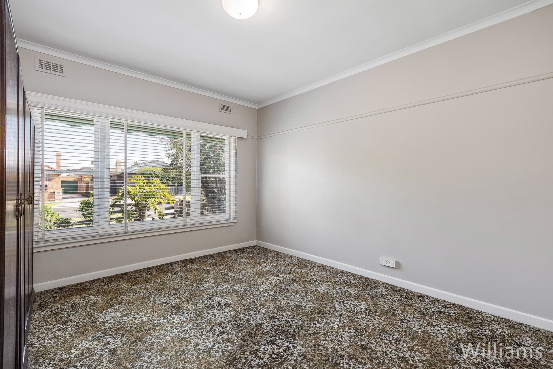 46 Charlotte Street, Newport - Thumbnail 6
