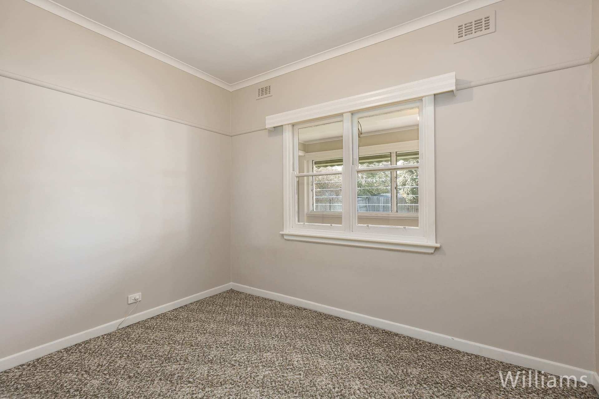 46 Charlotte Street, Newport - Thumbnail 8