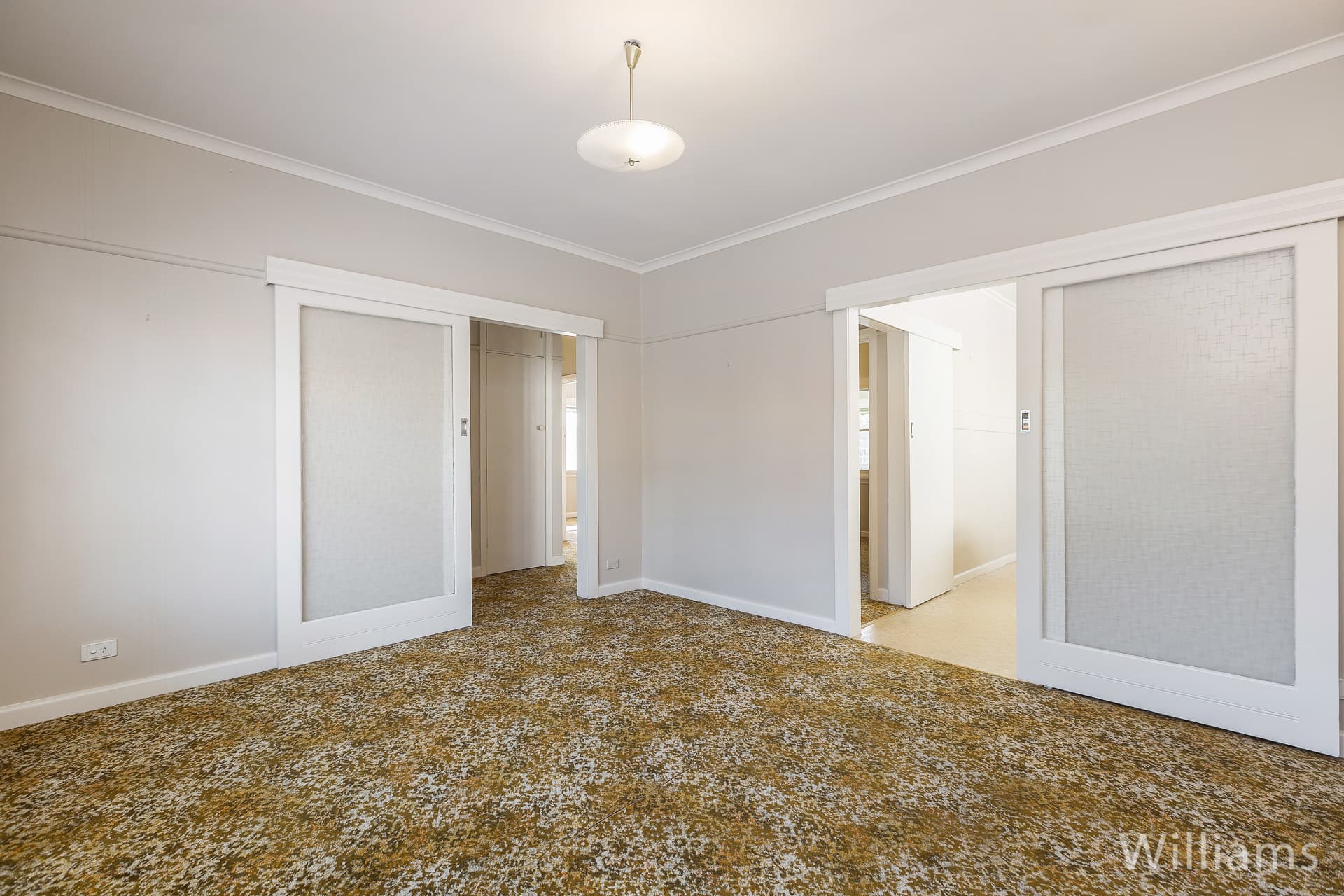 46 Charlotte Street, Newport - Thumbnail 3