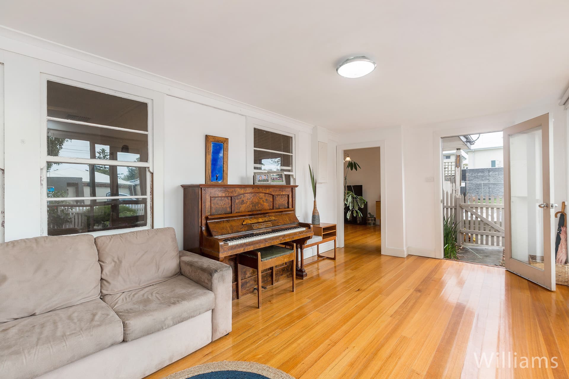 6 Melrose Street, Newport - Thumbnail 6