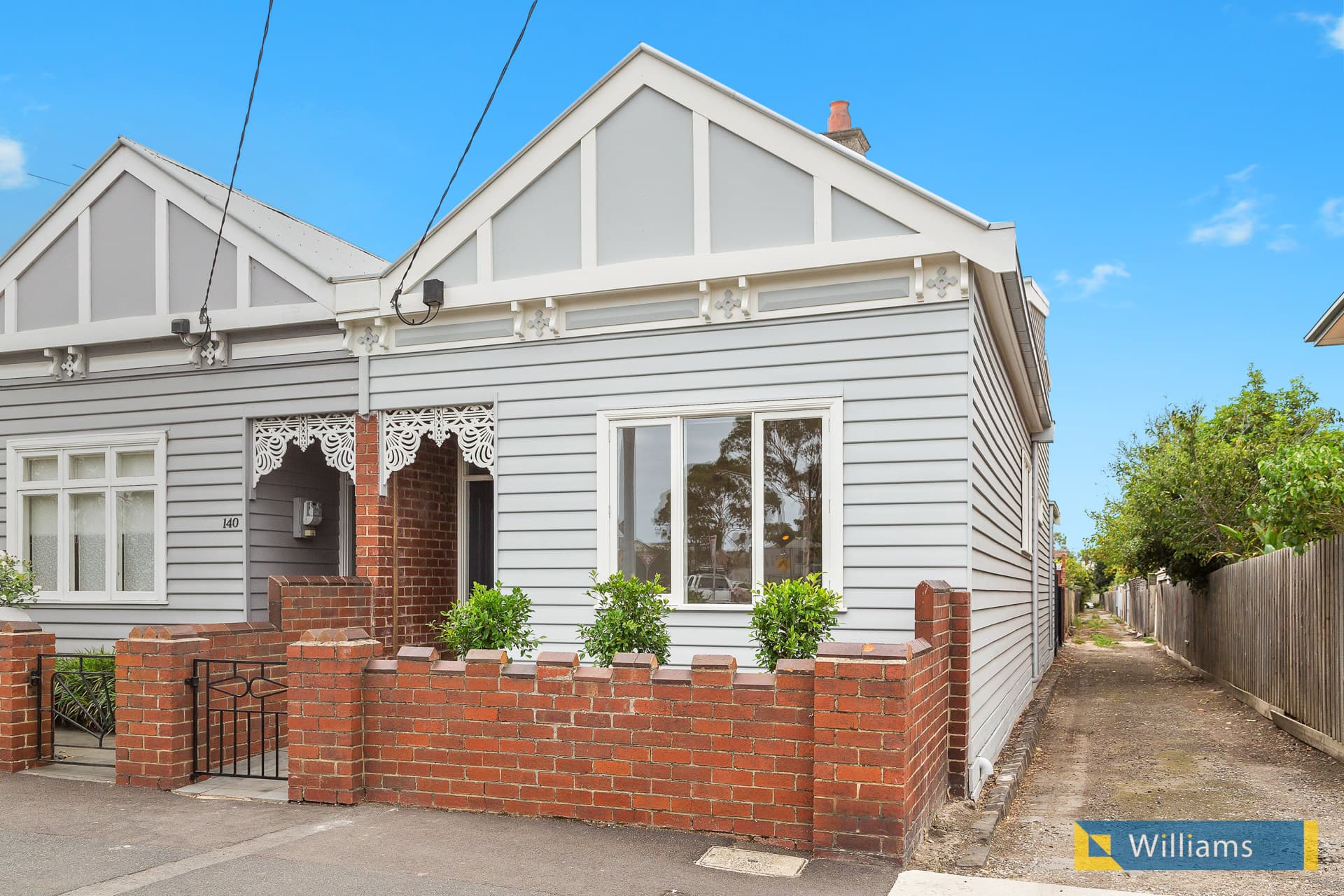 138 North Road, Newport - Image 1