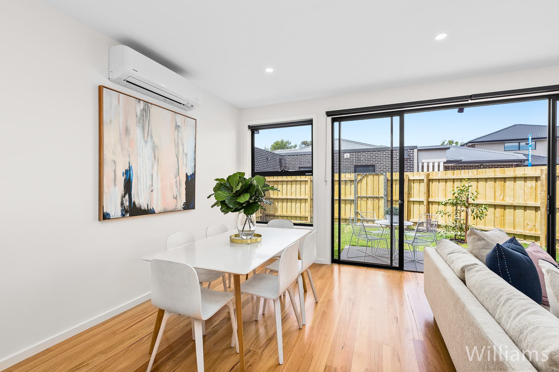 2/69 Watt Street, South Kingsville - Thumbnail 5