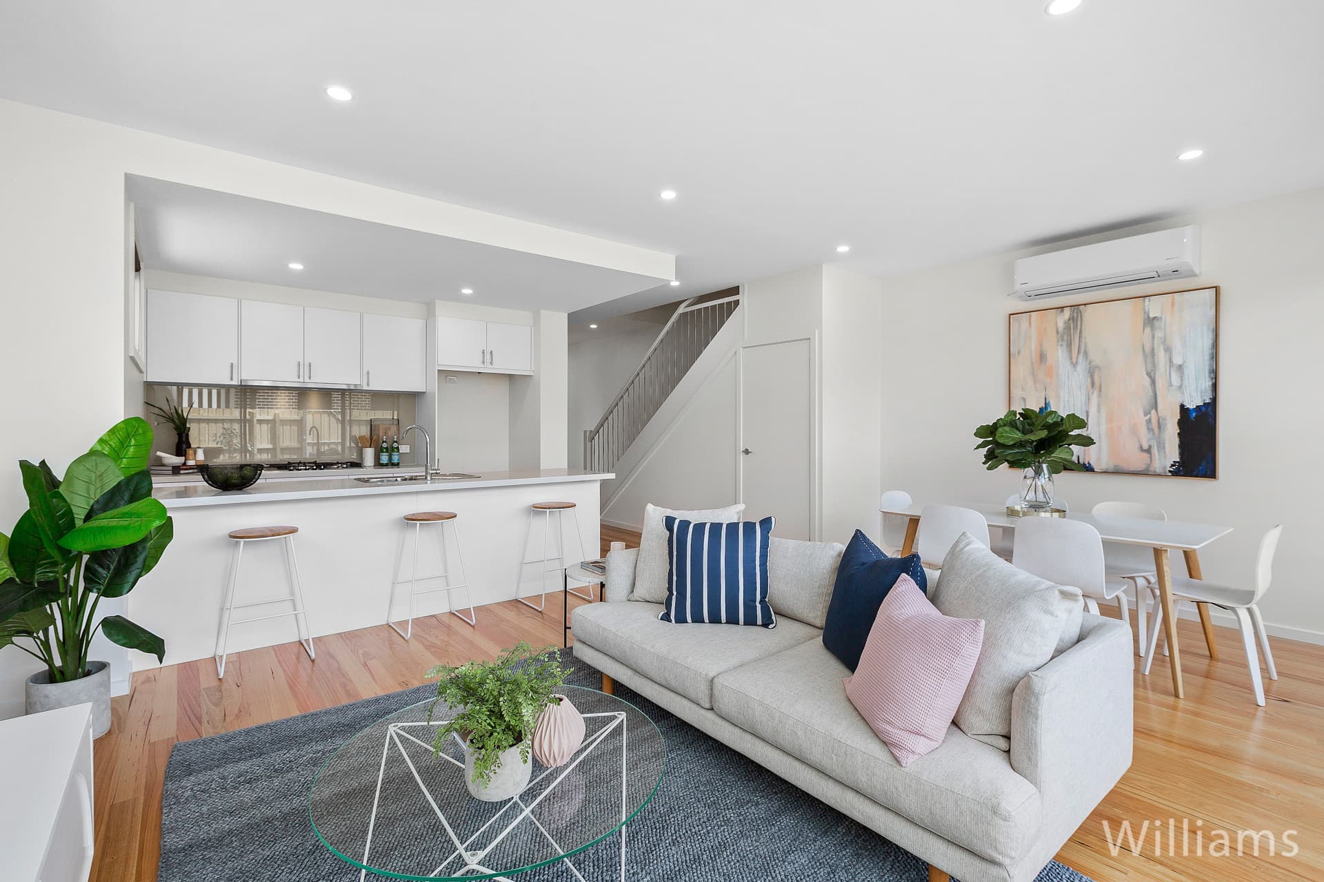 2/69 Watt Street, South Kingsville - Thumbnail 8