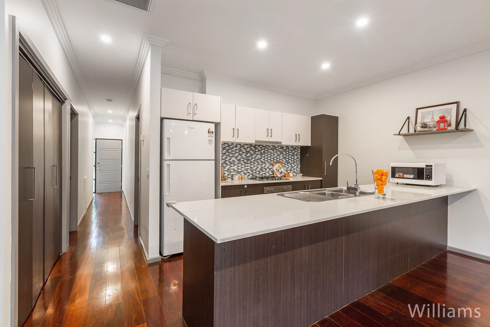3/119 Blackshaws Road, Newport - Thumbnail 2