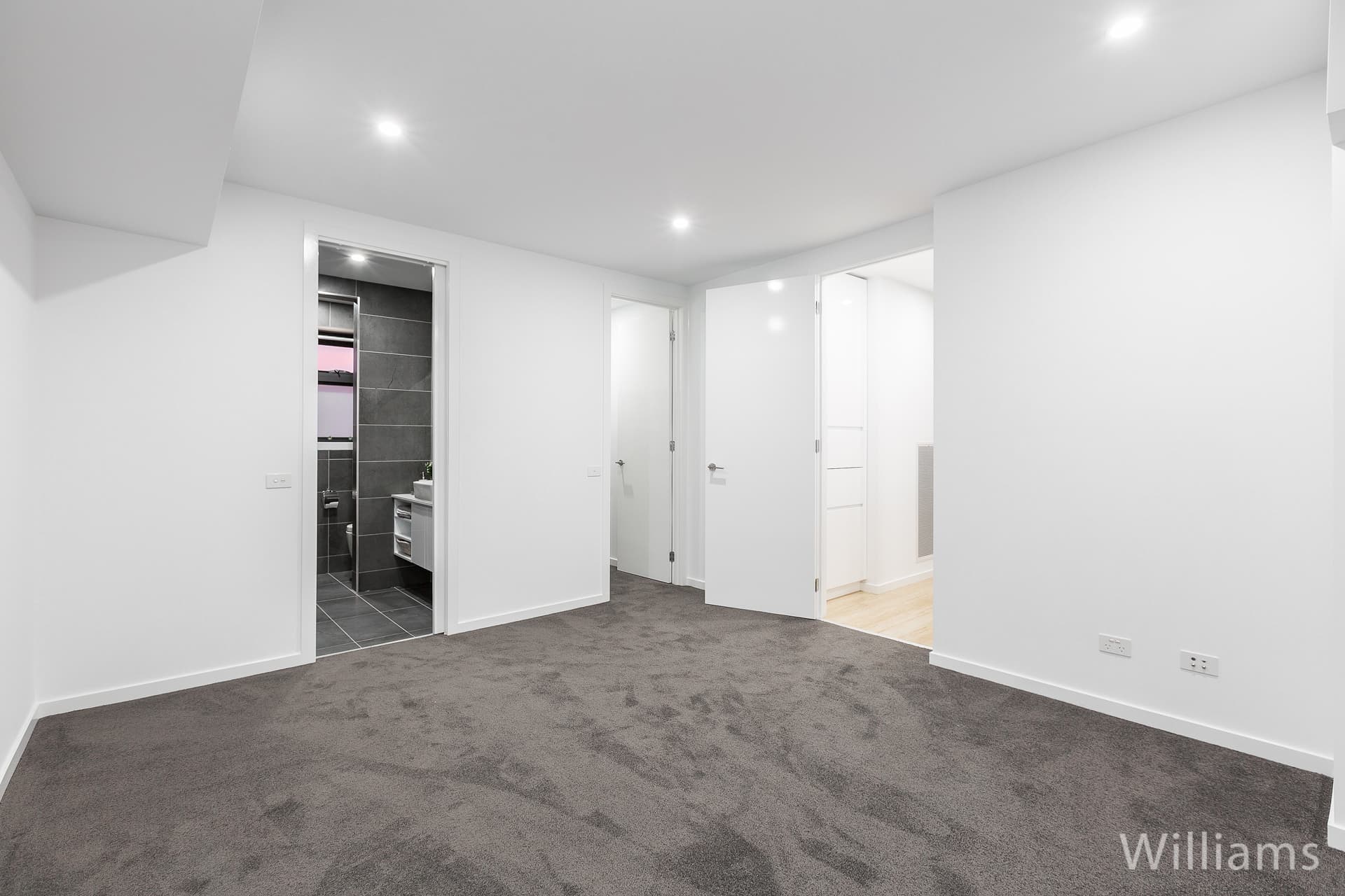2/35 Delphin Avenue, ALTONA NORTH VIC, Altona North - Thumbnail 5