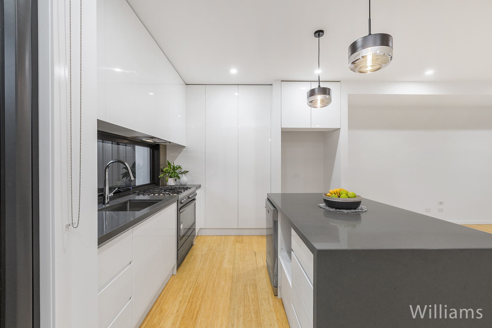 2/35 Delphin Avenue, ALTONA NORTH VIC, Altona North - Thumbnail 4