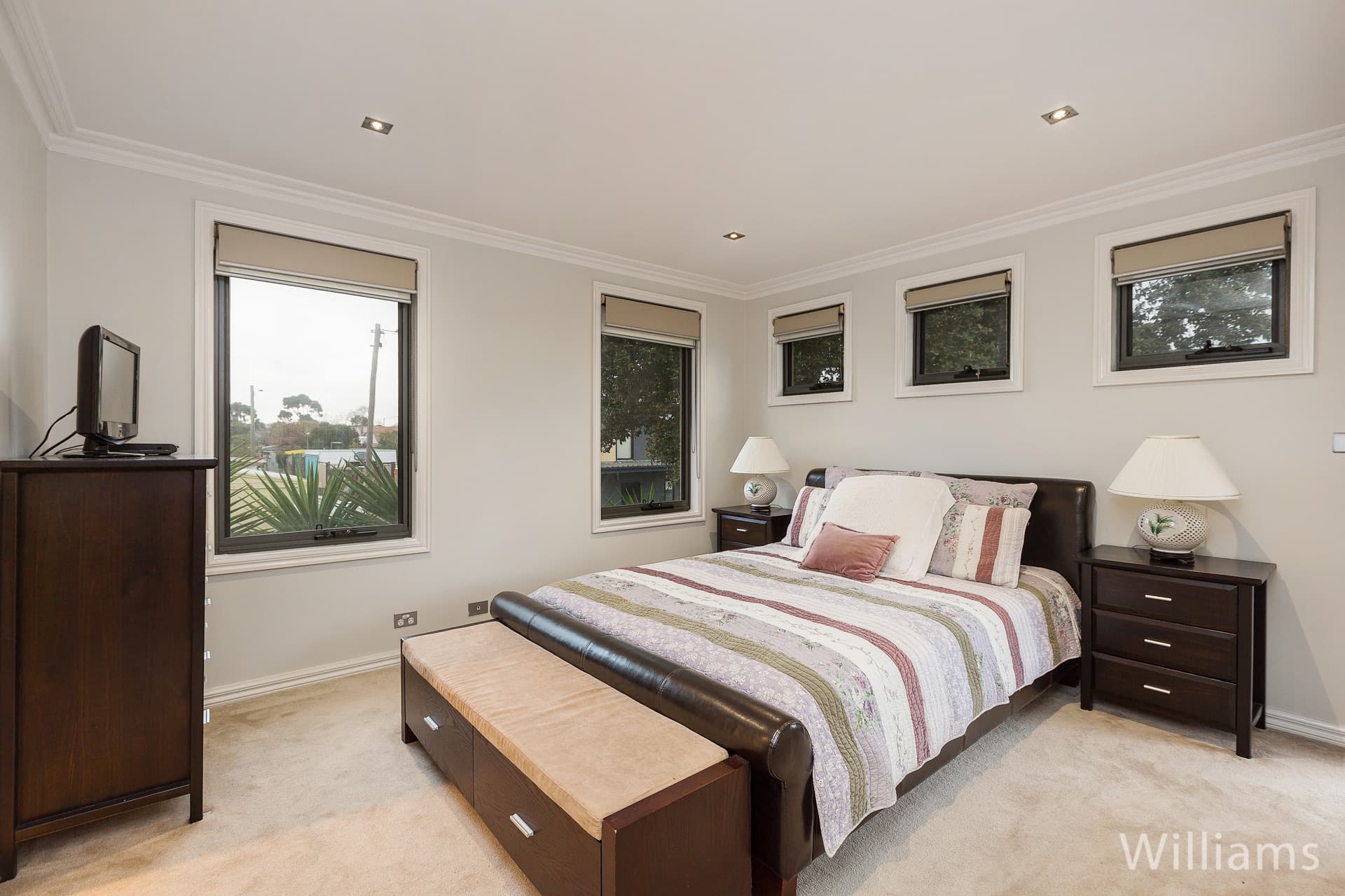 33 Derwent Street, Newport - Thumbnail 8