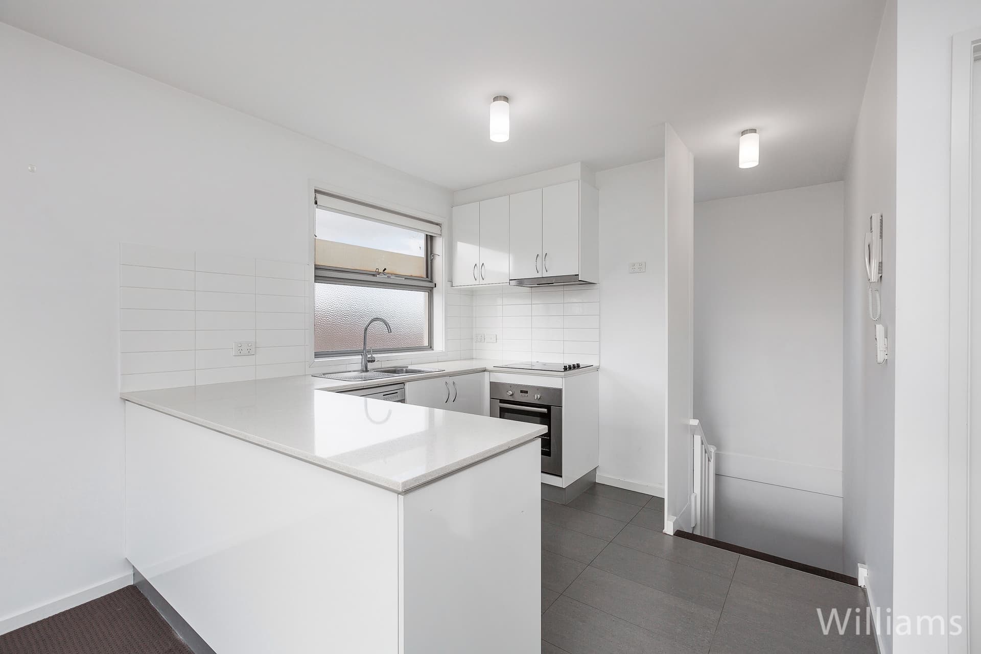 3/499 Geelong Road, Yarraville - Thumbnail 4