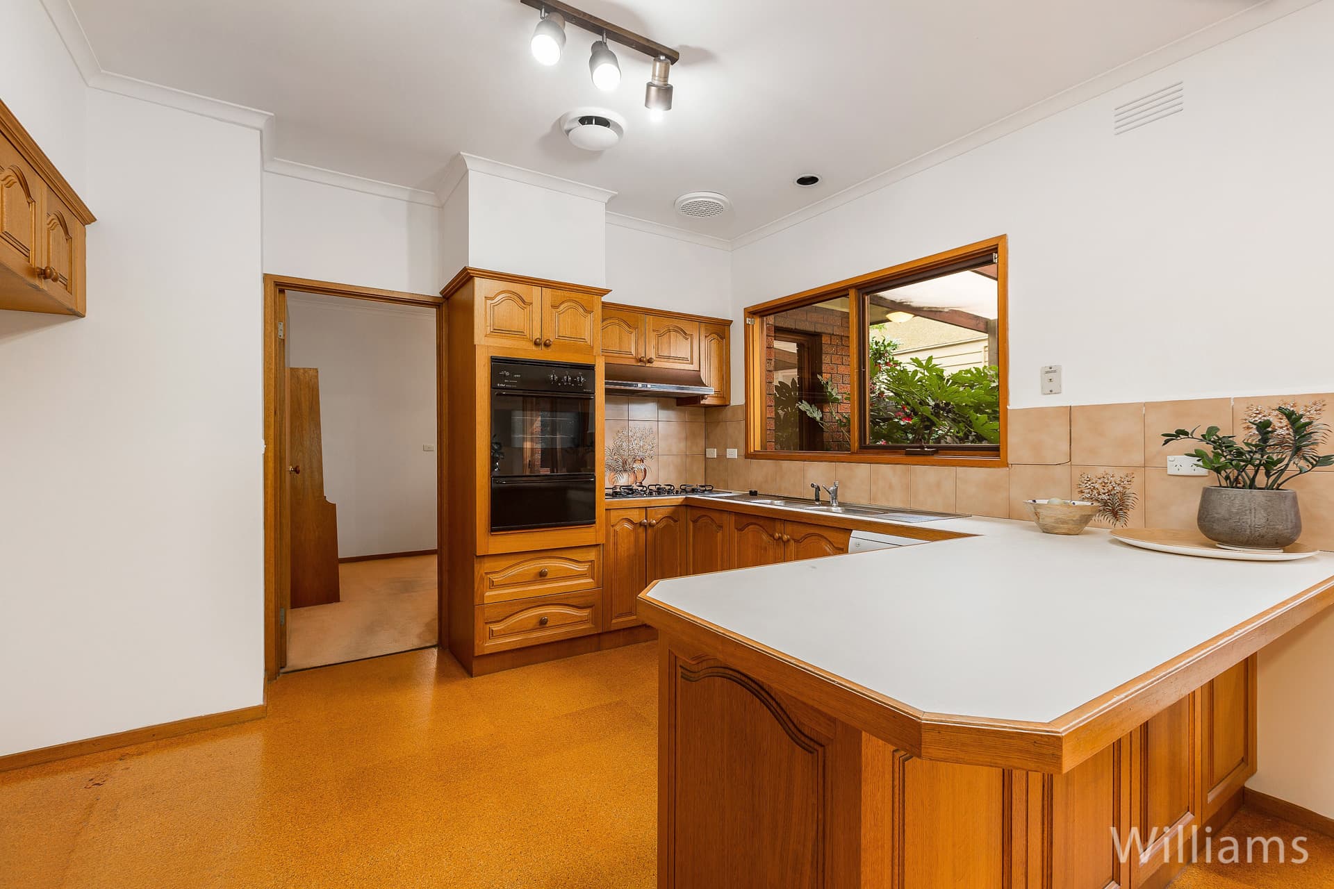 102 Bayview Street, Williamstown - Thumbnail 7