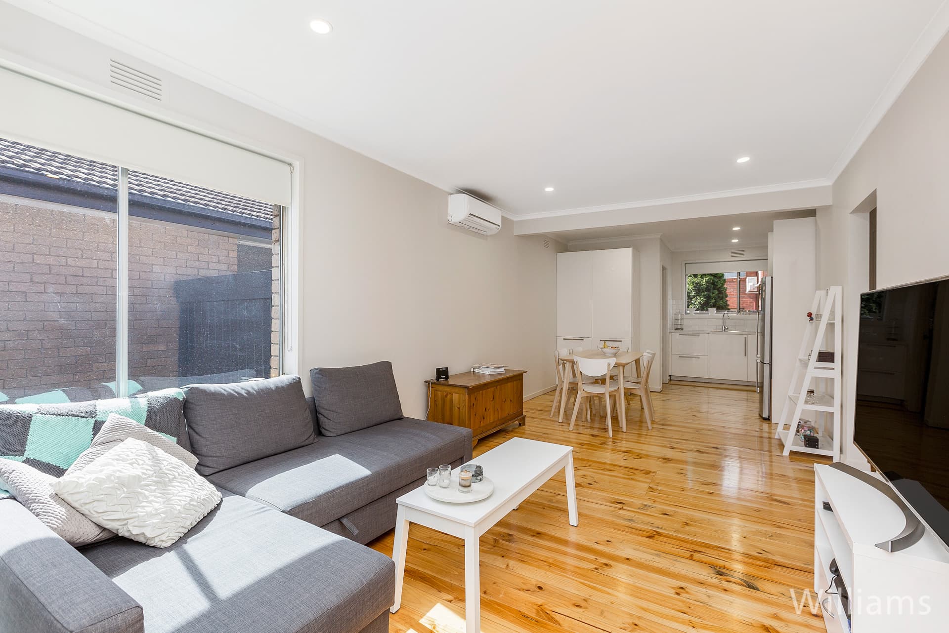 2/15 Greene Street, South Kingsville - Thumbnail 3
