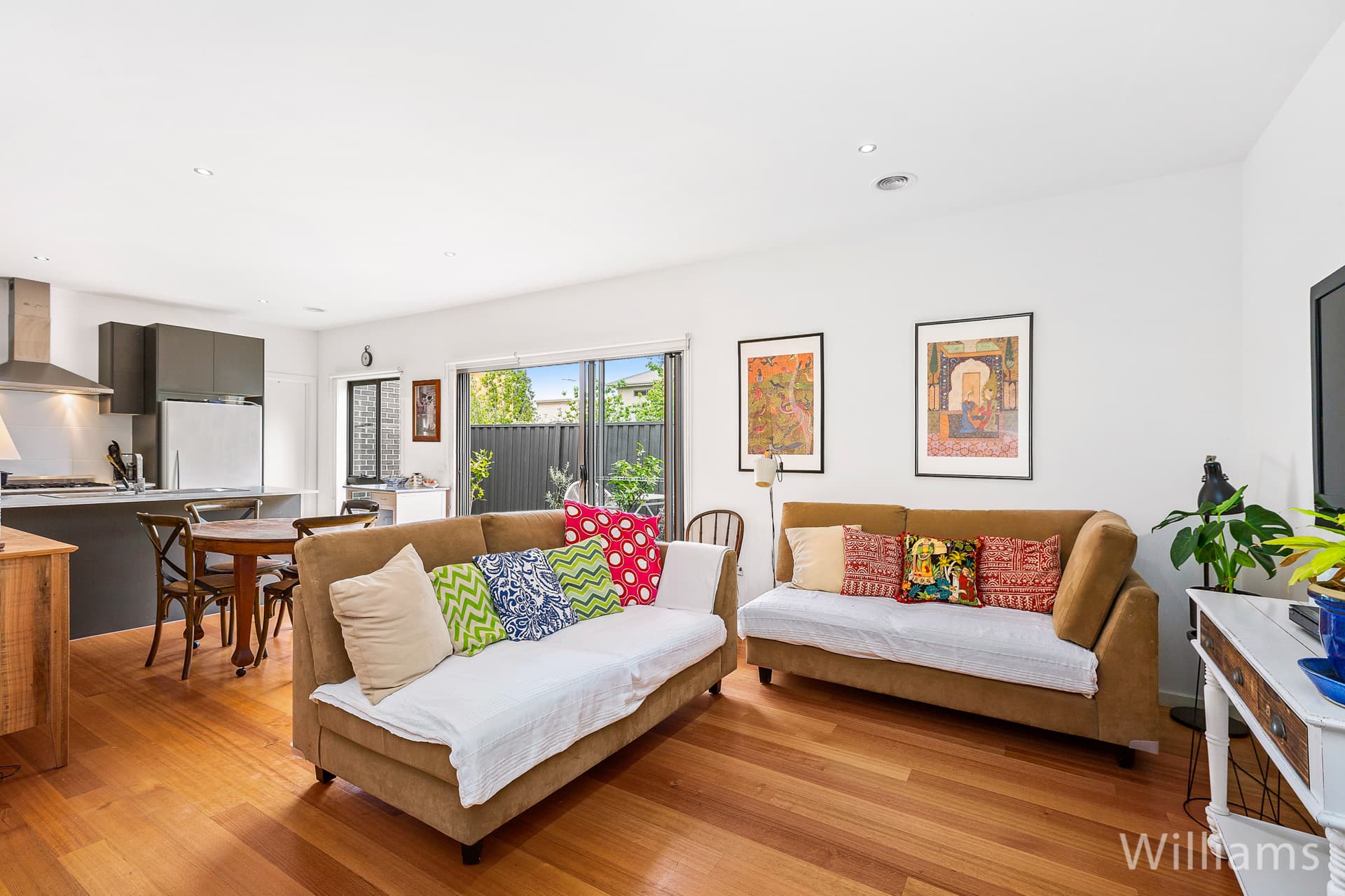 2/69 Corrigan Avenue, Brooklyn - Thumbnail 3