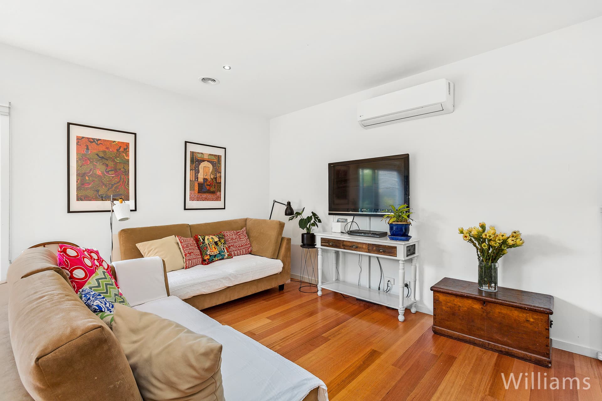 2/69 Corrigan Avenue, Brooklyn - Thumbnail 2