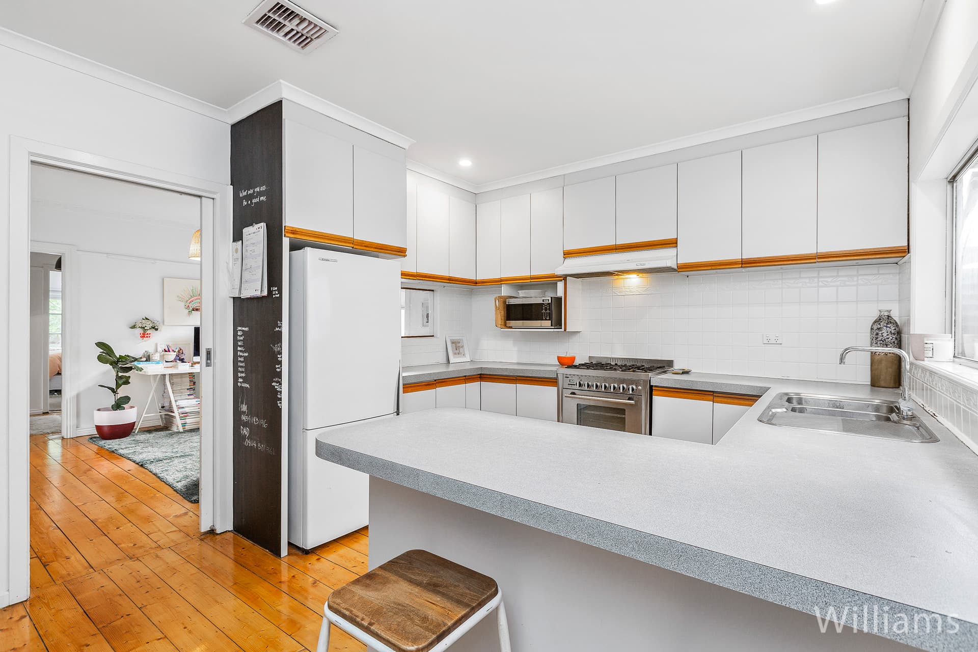 70 Florence Street, Williamstown - Thumbnail 4
