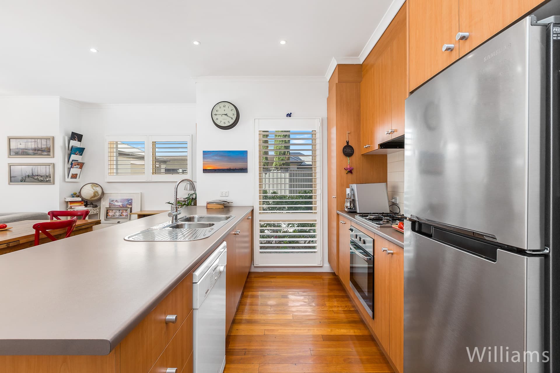 3/181 Melbourne Road, Williamstown - Thumbnail 2