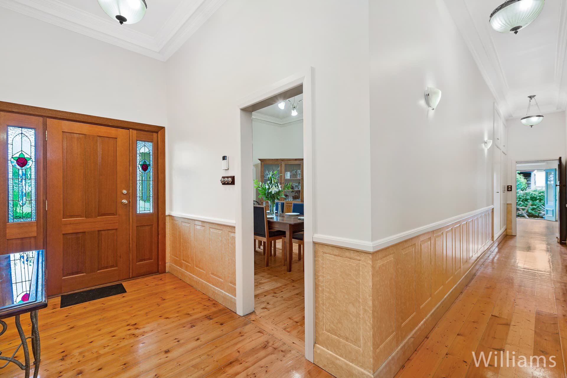 195 Melbourne Road, Williamstown - Thumbnail 2