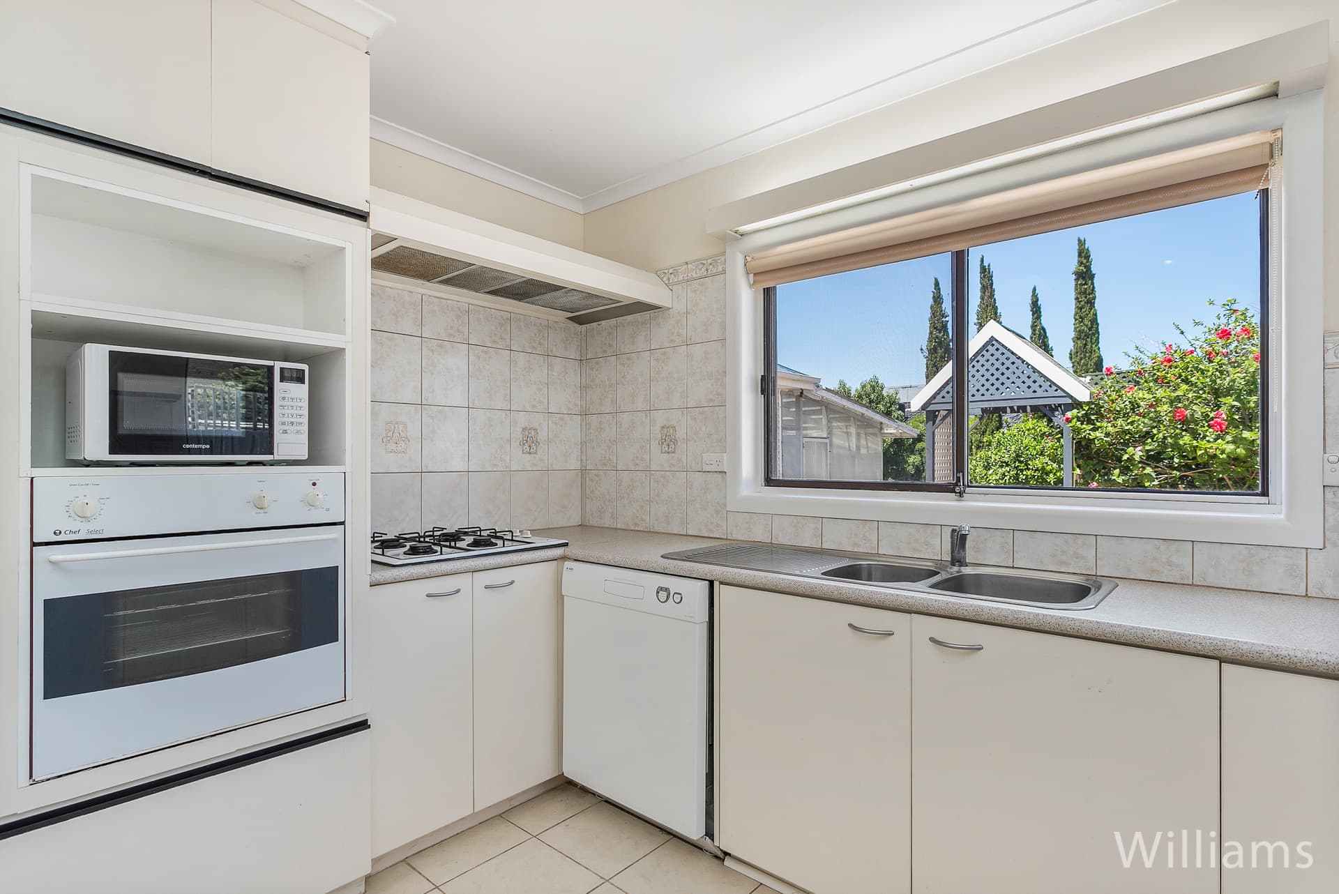 36 Sussex Street, Seaholme - Thumbnail 4