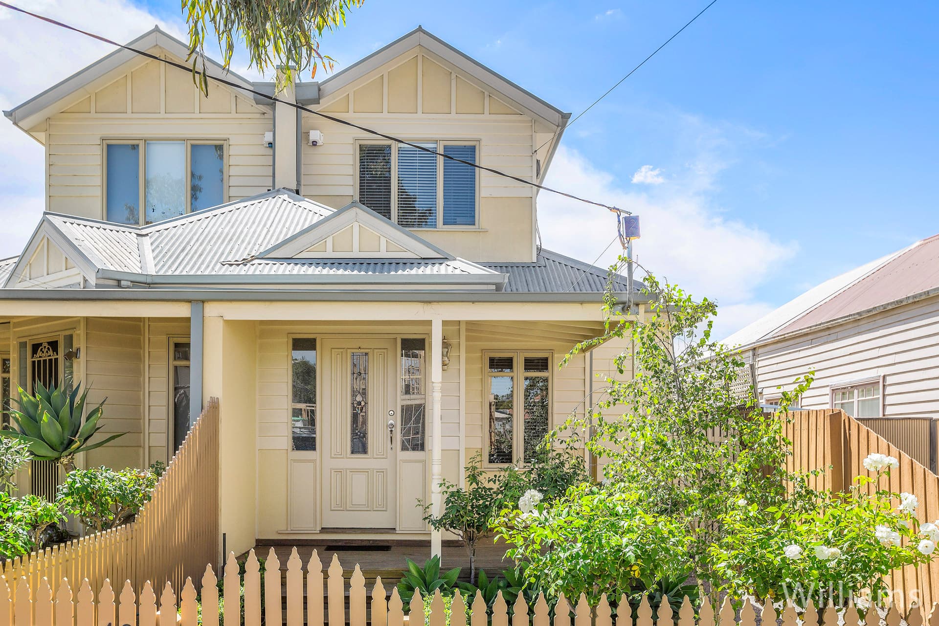 48 Oxford Street, Newport - Image 1