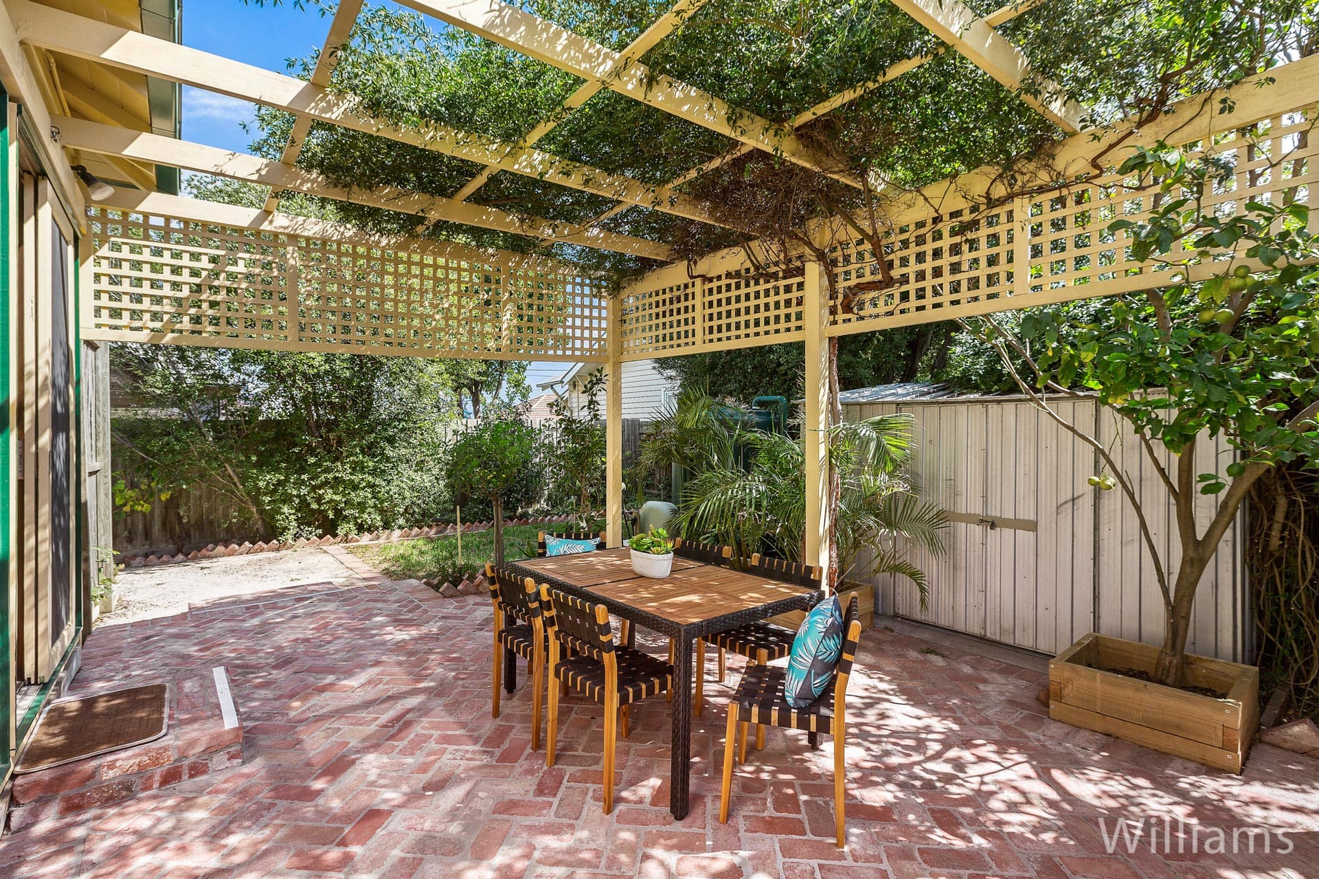 9 Mirls Street, Newport - Thumbnail 5