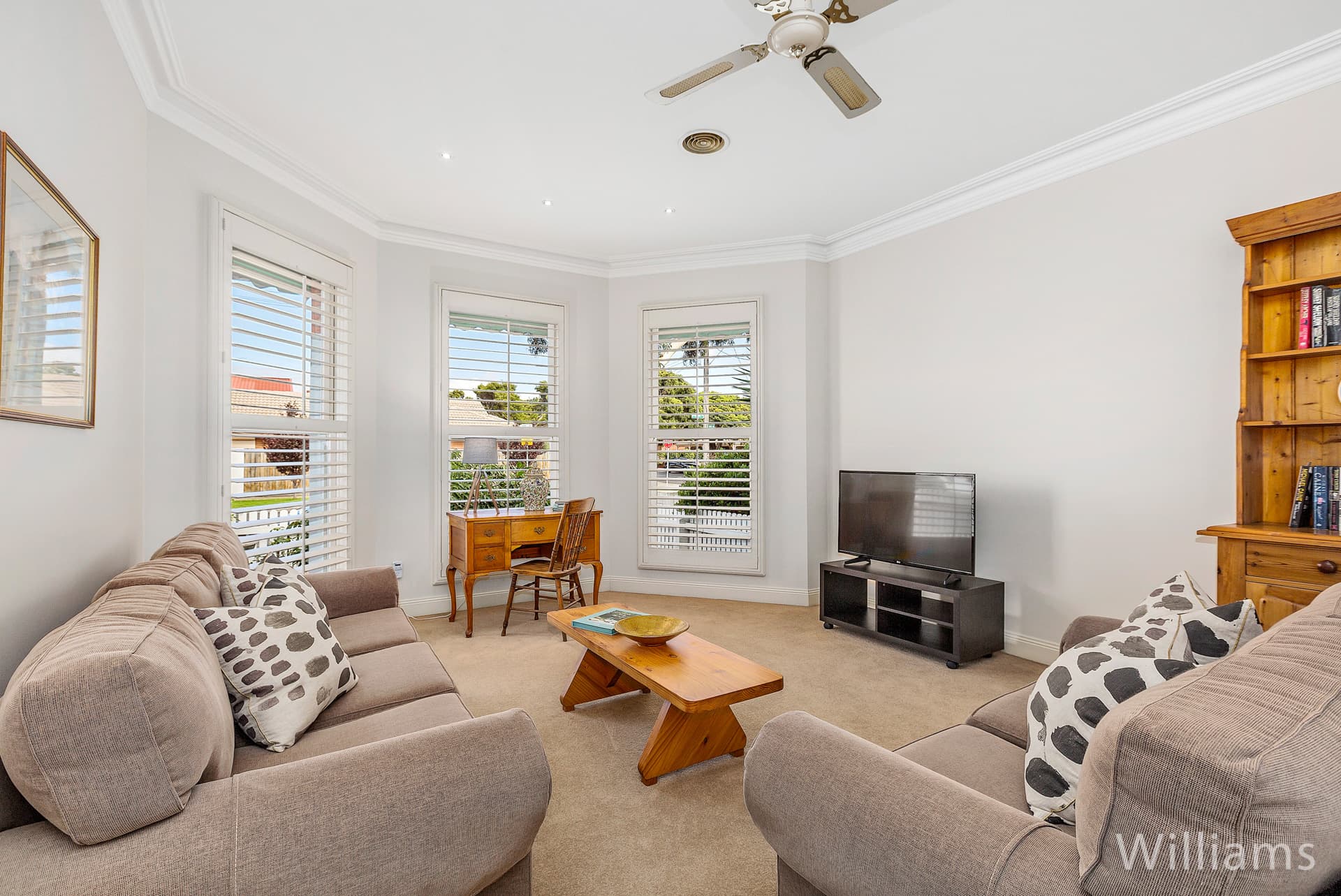 26 Effingham Road, Newport - Image 1