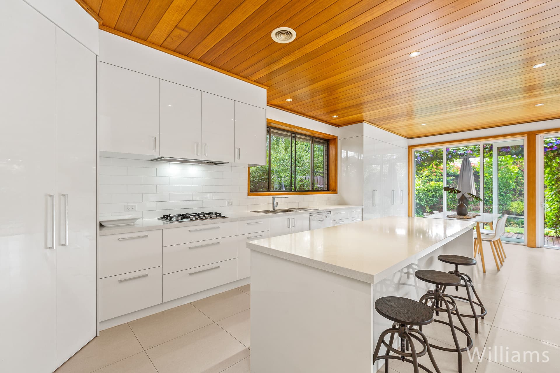 11 Steele Street, Newport - Thumbnail 5