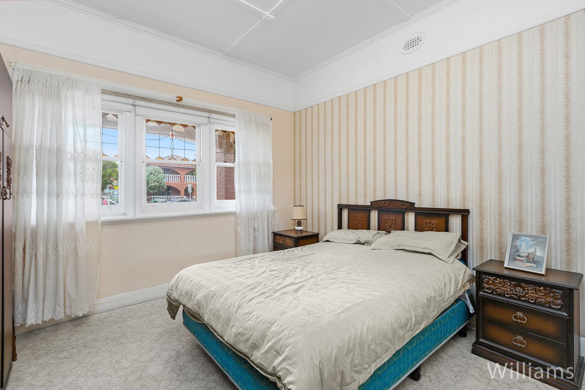 7 Schutt Street, Newport - Thumbnail 6