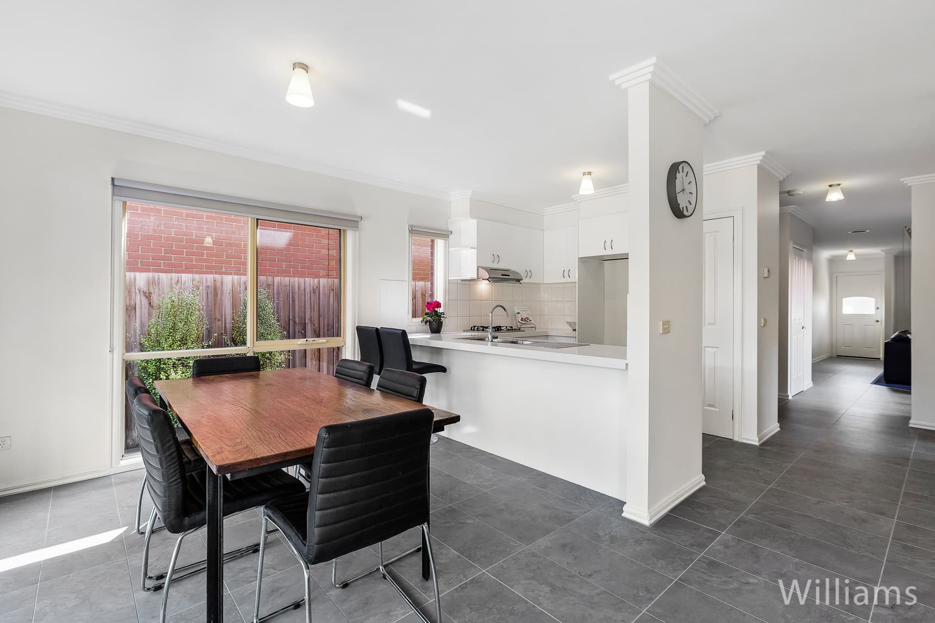 92 Saltley Street, South Kingsville - Thumbnail 7