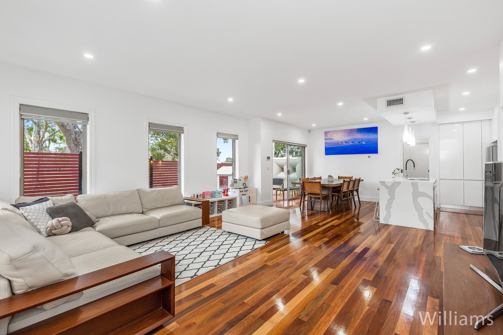 87 Newcastle Street, Newport - Thumbnail 2