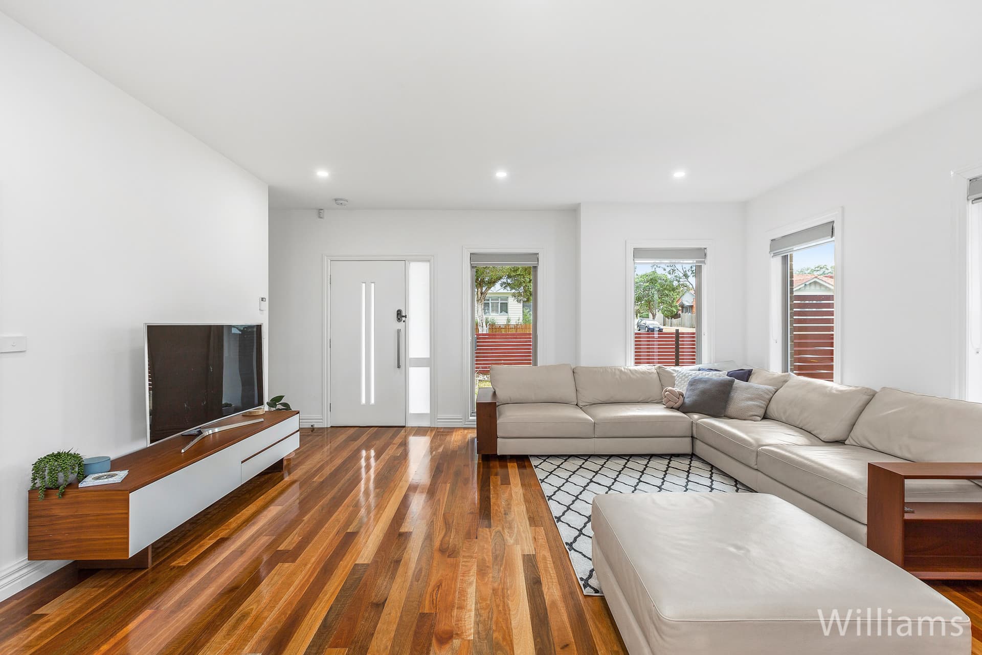 87 Newcastle Street, Newport - Thumbnail 4