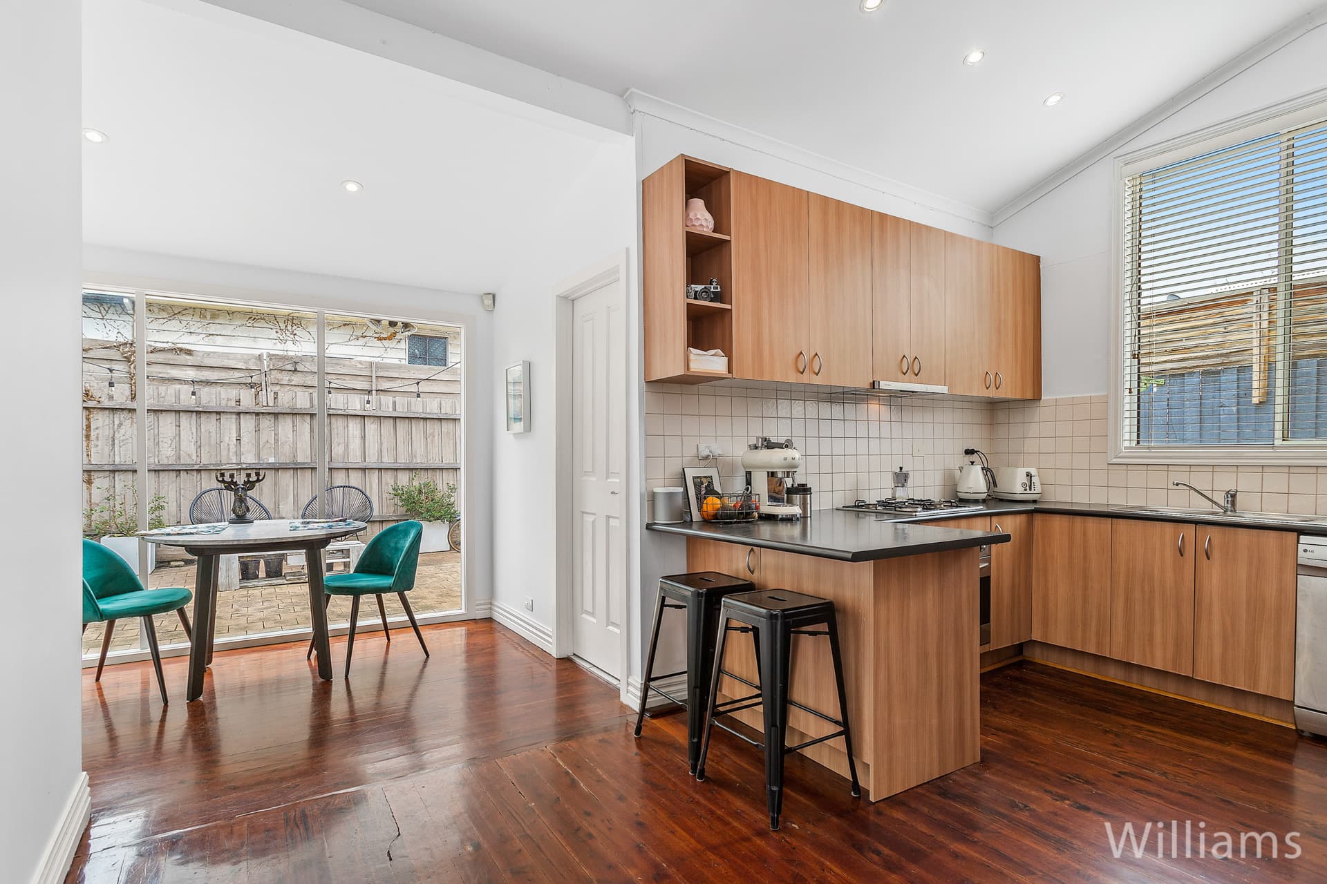 27 Mariner Street, Williamstown - Thumbnail 4