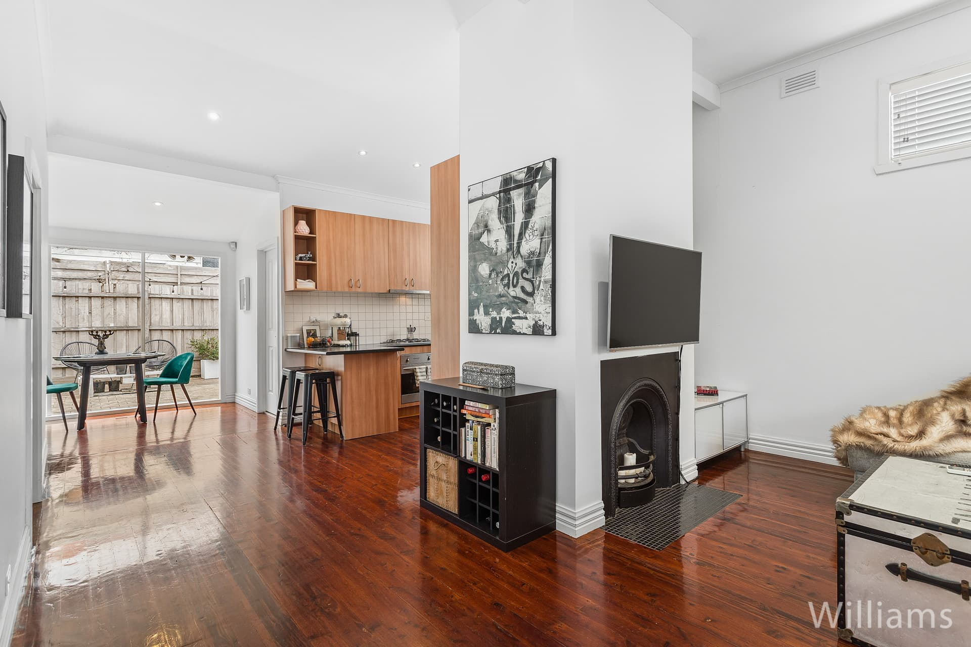 27 Mariner Street, Williamstown - Thumbnail 3