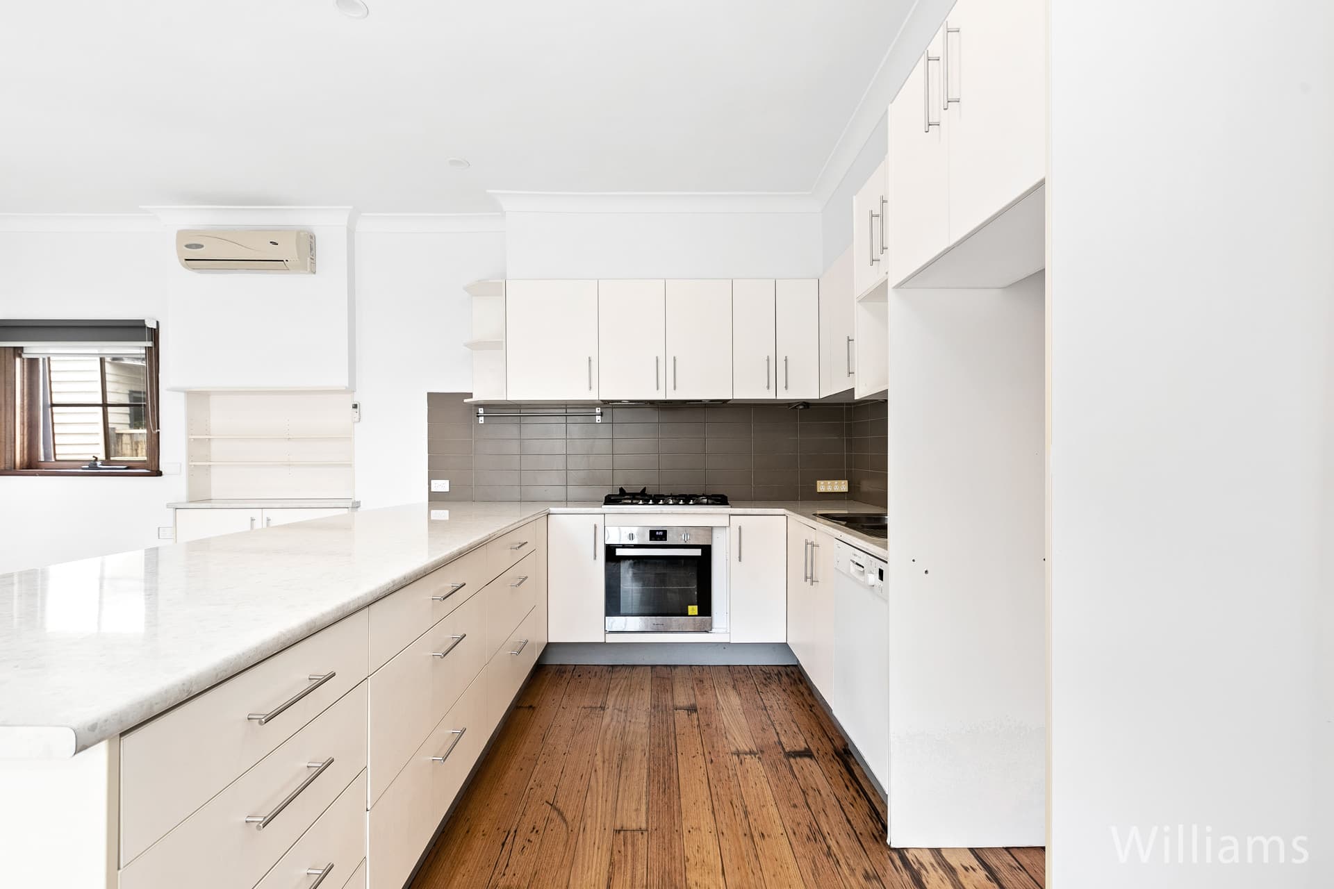 9 Graham Street, Newport - Thumbnail 6