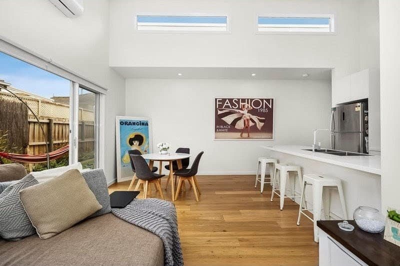 4/19 Basil Street, Newport - Image 1