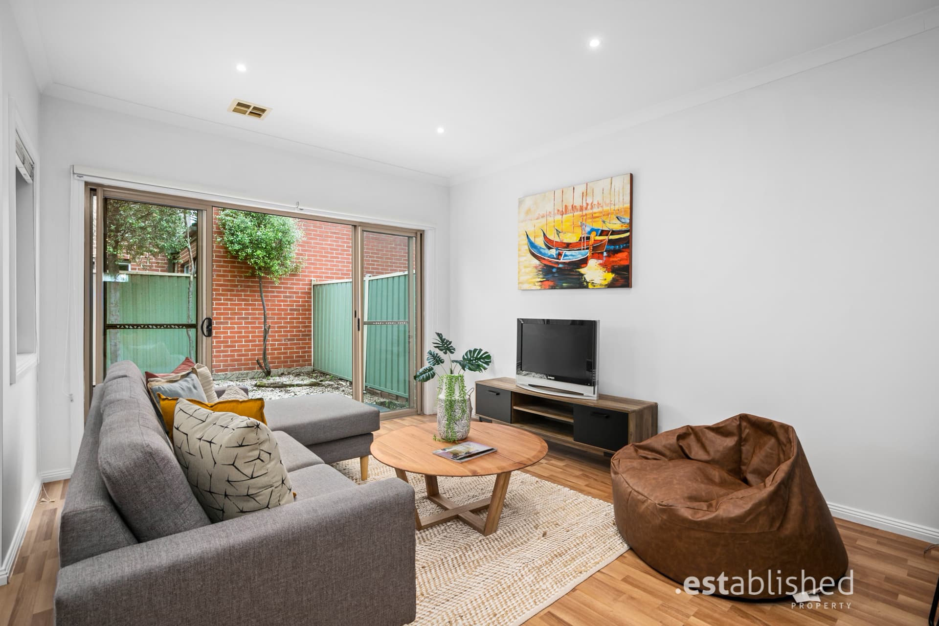 41 Hyde Park POINT COOK 3030, Point Cook - Thumbnail 3