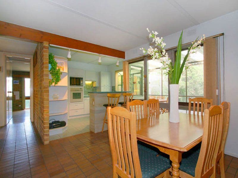2 Byrd Court, Mount Waverley VIC 3149, Mount Waverley - Thumbnail 6