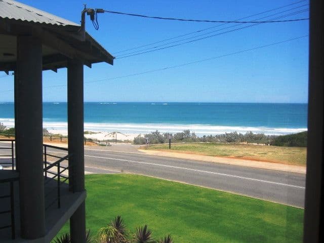 401/2 Galaup Street, Little Bay - Thumbnail 2