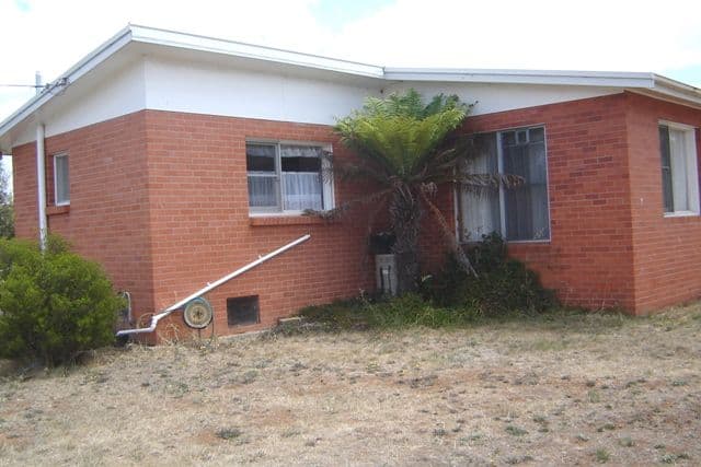 24A  Raglan Street, YOUNGTOWN TAS 7249, Youngtown - Image 1