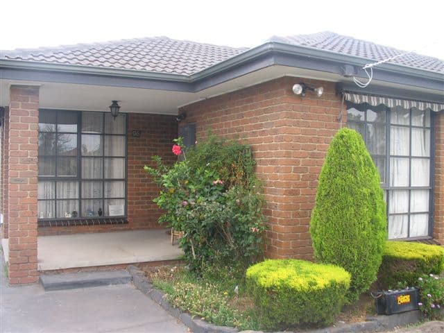 174 Martyn Street, Manunda - Image 1