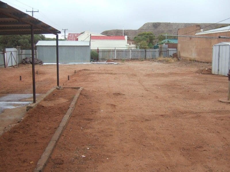 300 Piper Street, BROKEN HILL NSW 2880, Broken Hill - Thumbnail 4