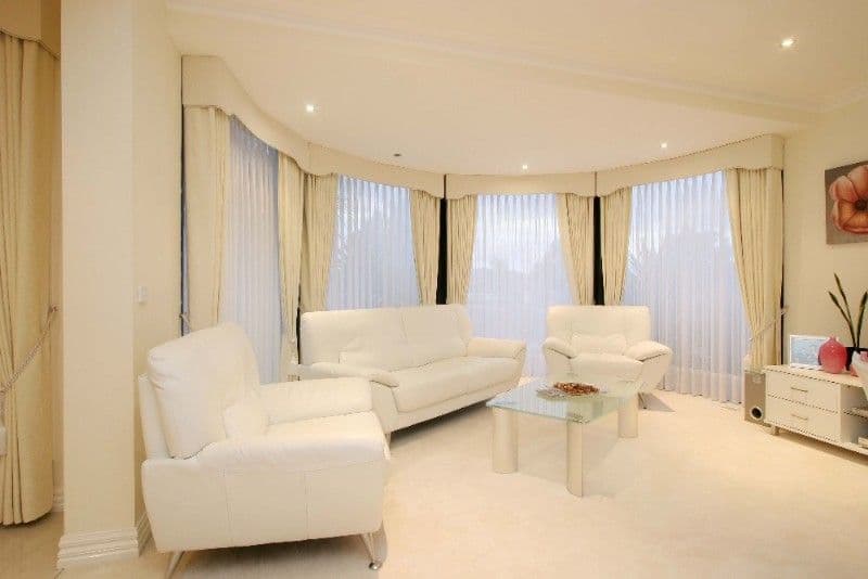 41 University Drive, MILL PARK VIC 3082, Mill Park - Thumbnail 2