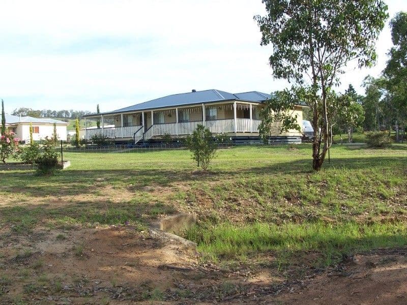 2 Devoncourt Road, CROWS NEST QLD 4355, Crows Nest - Thumbnail 5