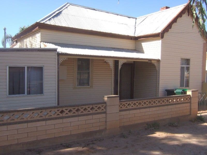 493 Chapple Street, BROKEN HILL NSW 2880, Broken Hill - Thumbnail 2