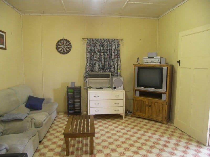51 Hunter Street, WEST ROCKHAMPTON QLD 4700, West Rockhampton - Thumbnail 4