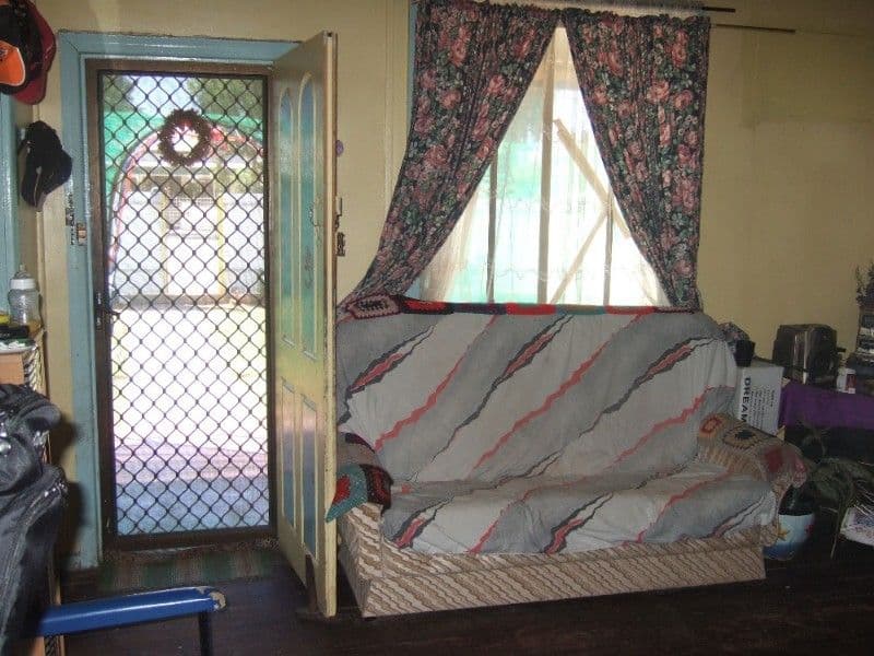 182 Carbon Street, BROKEN HILL NSW 2880, Broken Hill - Thumbnail 3