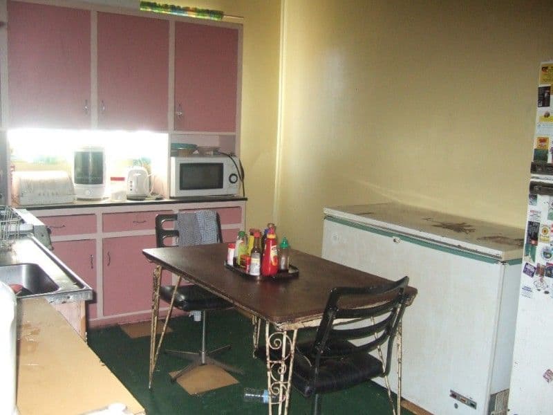 182 Carbon Street, BROKEN HILL NSW 2880, Broken Hill - Thumbnail 7