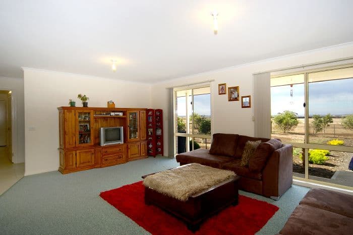 53 Maddens Road, BANNOCKBURN VIC 3331, Bannockburn - Thumbnail 8