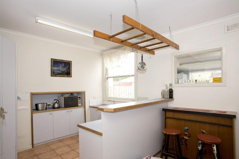 3 Fernleigh Street, NEWTOWN VIC 3220, Newtown - Thumbnail 5