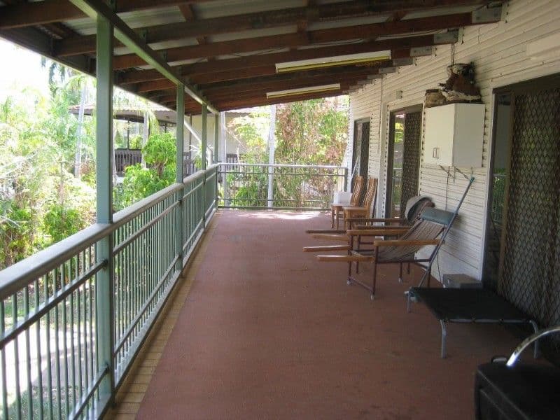 4 Hunt Court, KATHERINE NT 0850, Katherine - Thumbnail 2