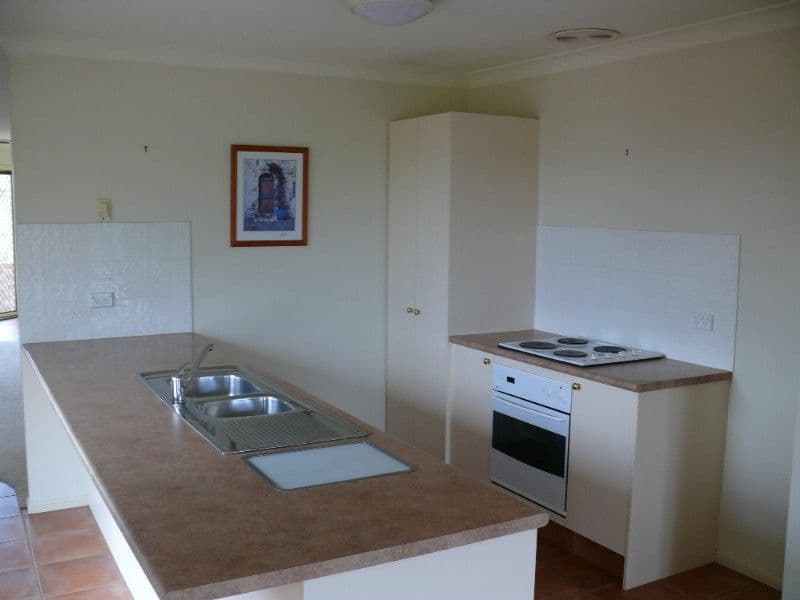 31 Palmerston Drive, OXENFORD QLD 4210, Oxenford - Thumbnail 4